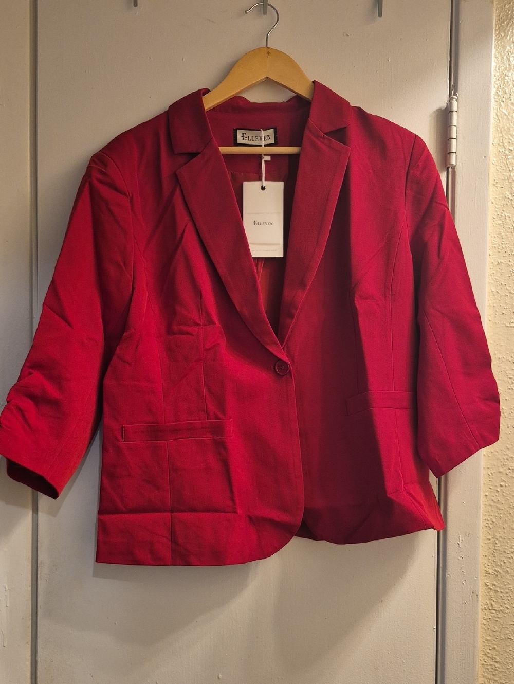 Women’s Red Single-Button Blazer by